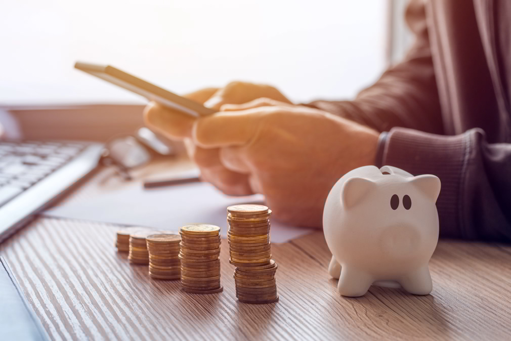 Savings, finances, economy and home budget