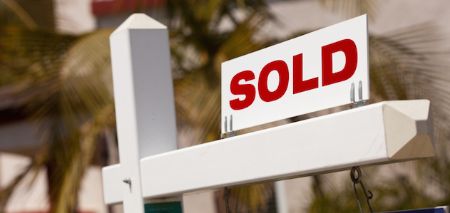 Sold-sign-yard