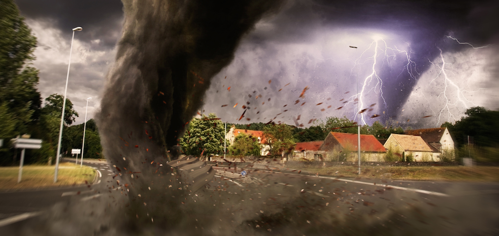 Tornado_natural-disaster