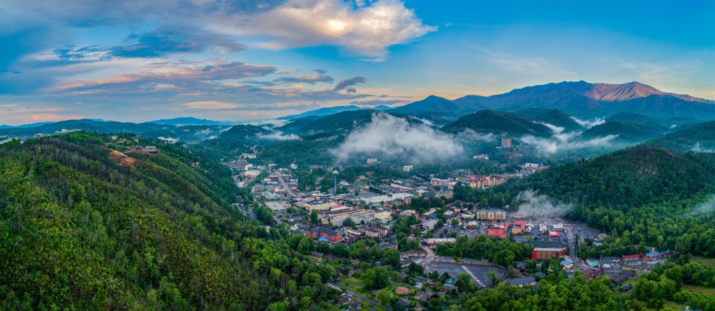 Gatlinburg, Tennessee, USA Downtown Skyline Aerial Panorama