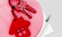 House keys on a notepad