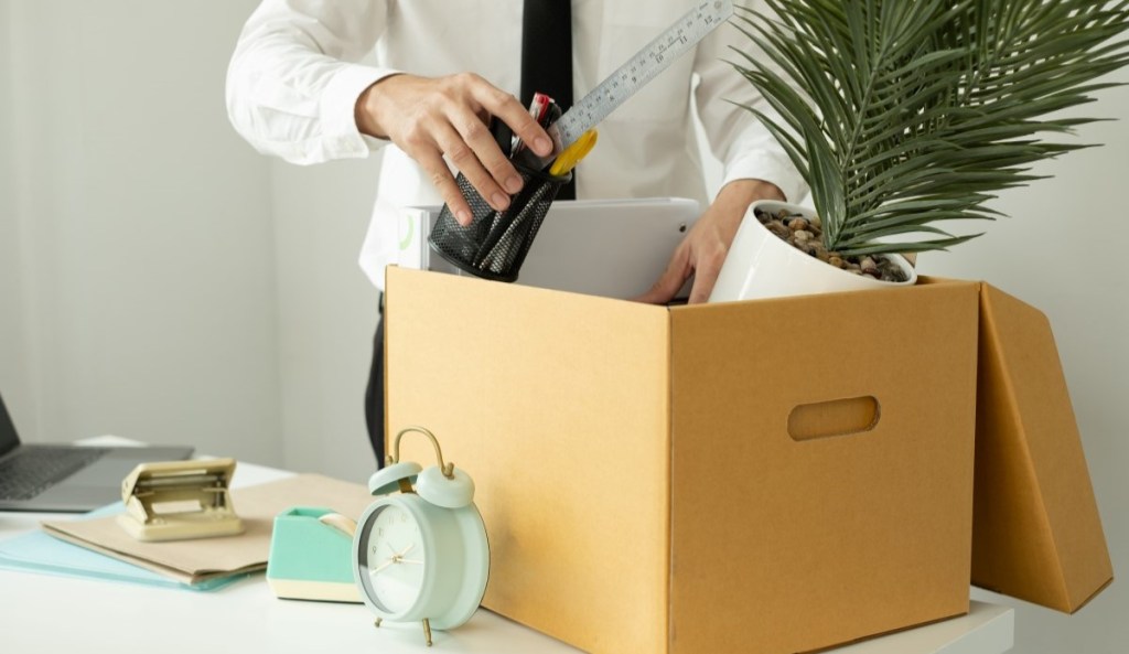 Hiring, Layoffs, Layoffs 5