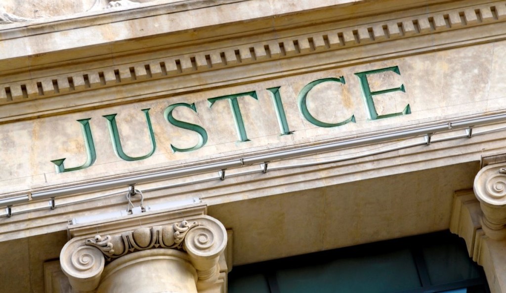 Lawsuits, Courts, Justice 5