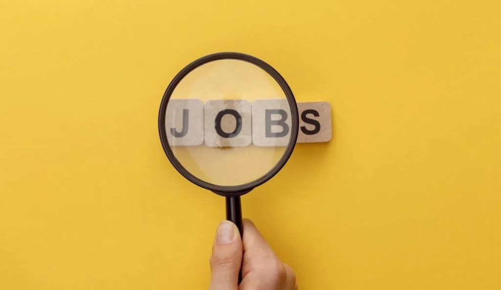 Hiring, Layoffs, Hiring 7