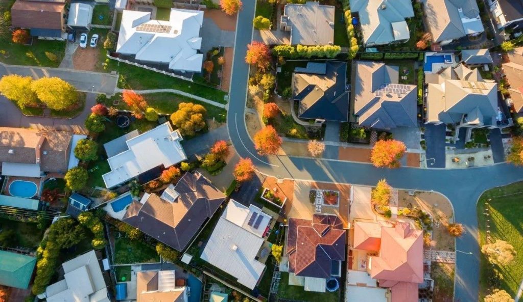 Houses-Neighborhoods, Single Family 10