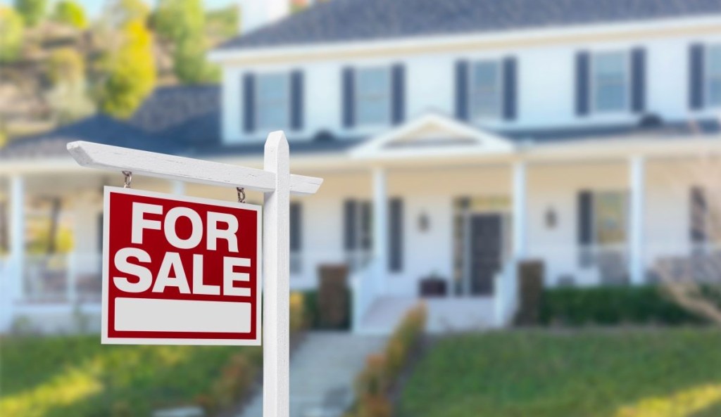 Houses-For Sale, For Sale 3