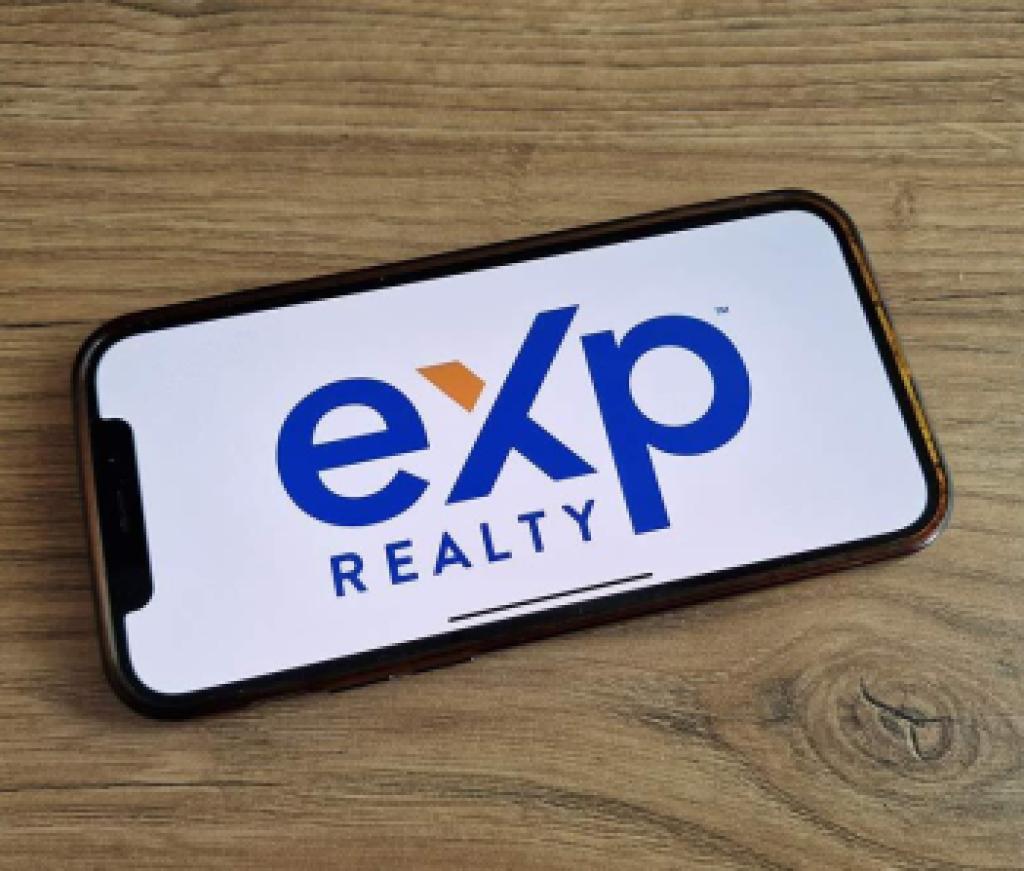 Leo Pareja takes over as CEO of eXp Realty. Glenn Sanford remains as chair and CEO of eXp World Holdings.