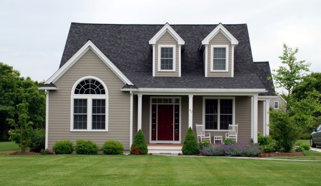 Houses-Individual, Modest 4