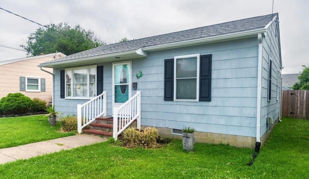 Houses-Individual, Modest 5