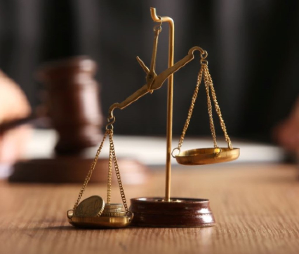 Lawsuits, Courts, Justice 9