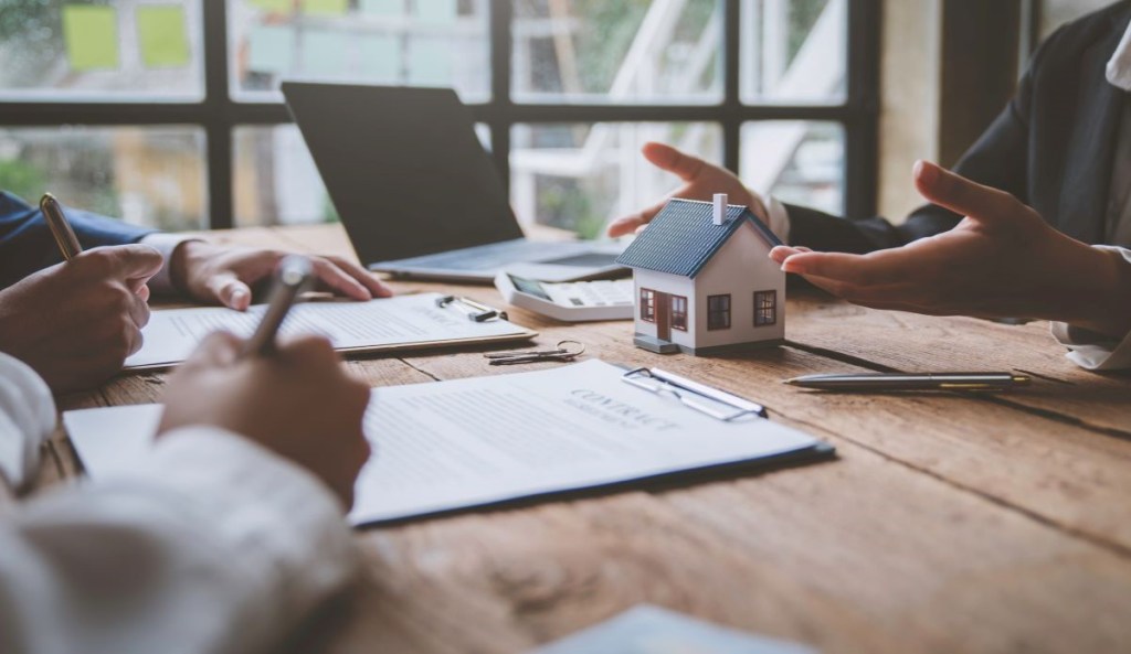 Mortgage, Mortgage Signing 12