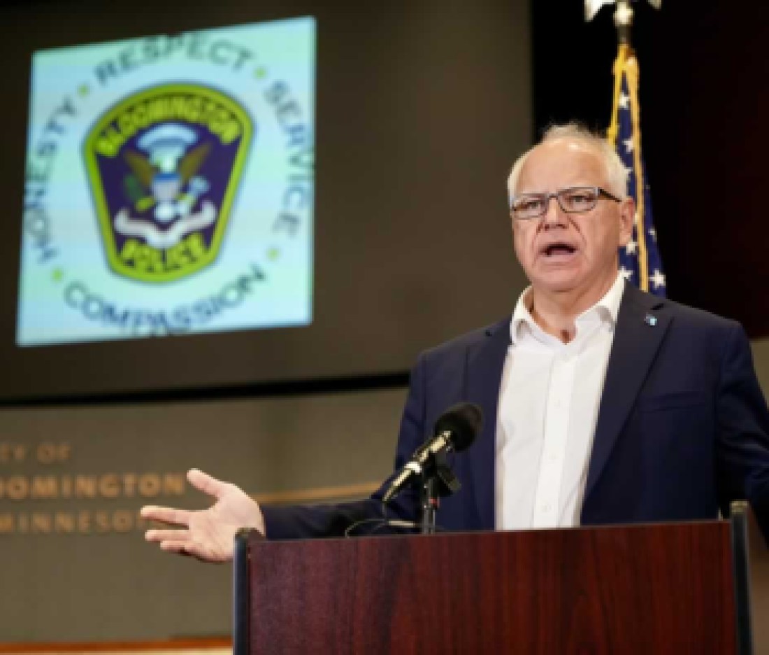 timwalz_officephoto