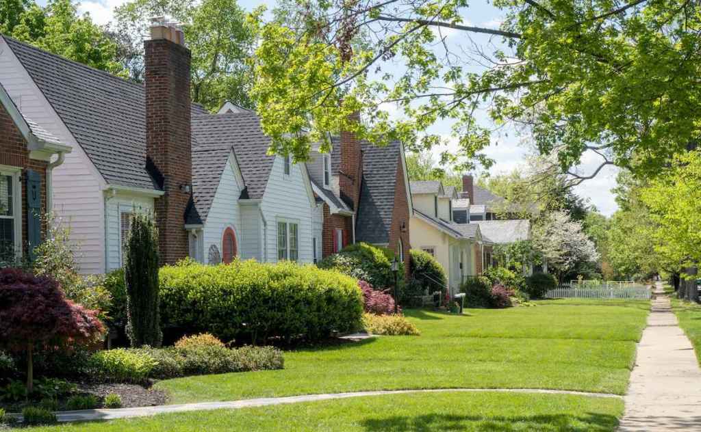 Street view of neighborhood