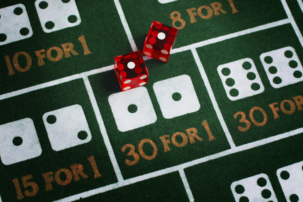 Craps dice casino